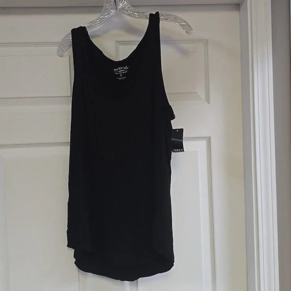 NWT Torrid Super Soft knit black tank Size 1 - Picture 1 of 7
